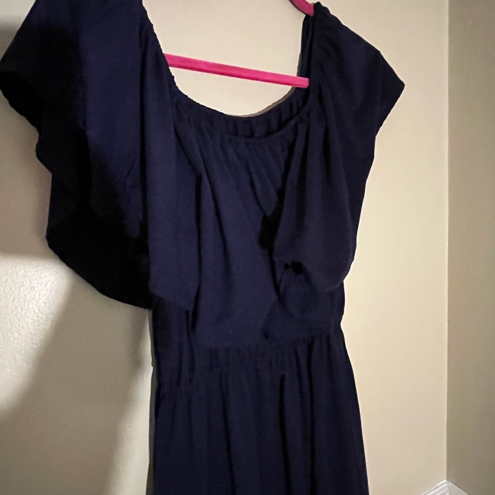 🆕. Long Dress with ruffle Top / Thanth Brand. L